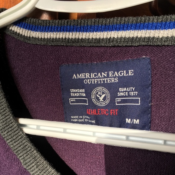 Men’s AE sweater - Picture 2 of 5